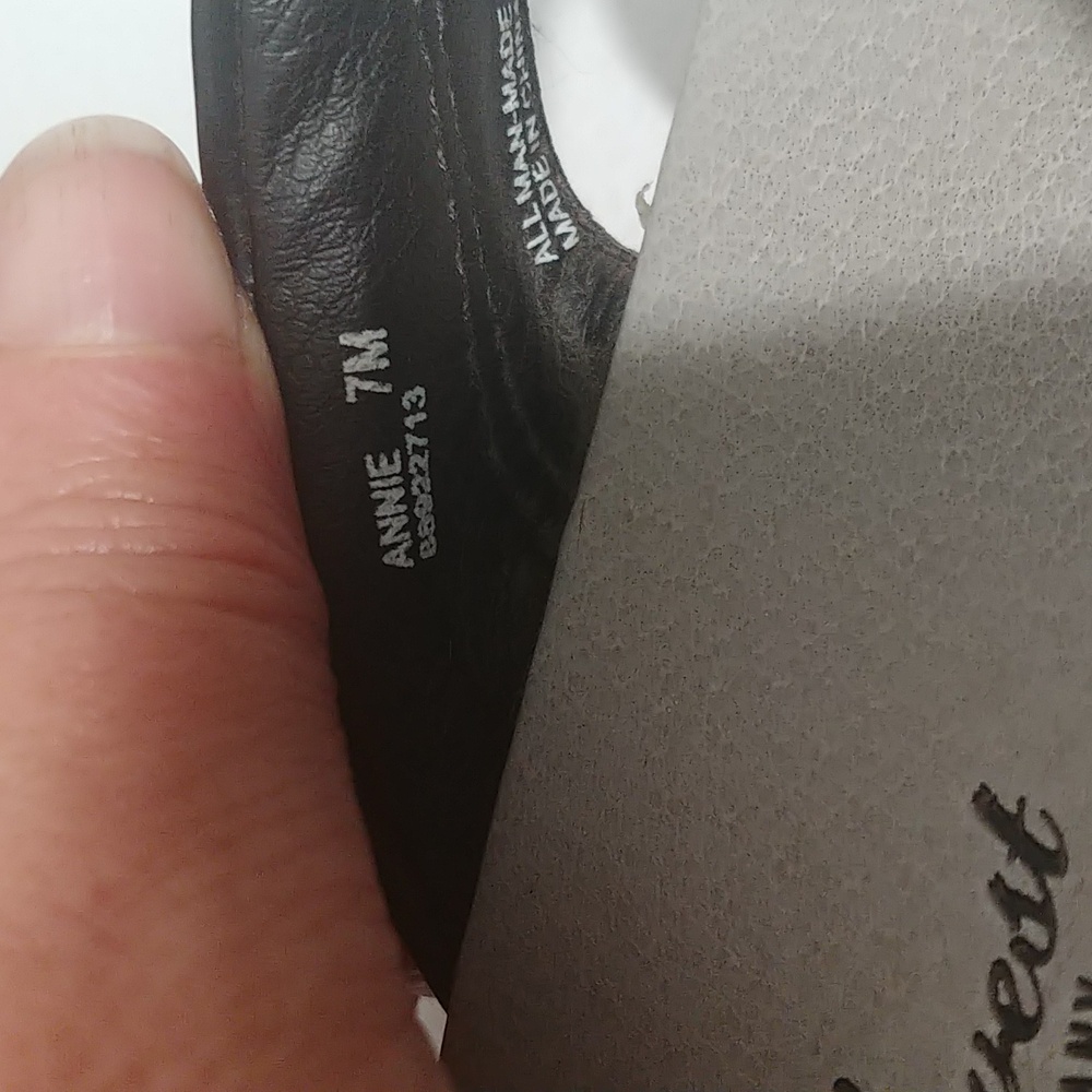 Great Northwest clothing company shoes size 7 black - Picture 6 of 6
